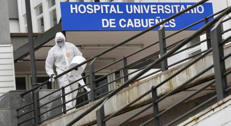 Coronavirus, la situazione precipita in Spagna: in 24 ore 324 decessi