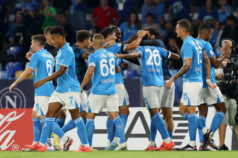 Il Napoli sul velluto in Coppa. Lassù qualcosa è cambiato.