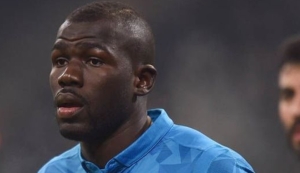 CdS - Pronto il ricorso per la squalifica di Koulibaly, oggi il club deciderà anche su Insigne