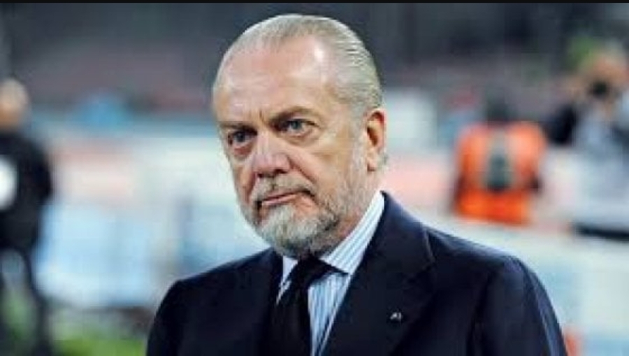 De Laurentiis: &quot;Voglio vincere, per Verdi è fatta! Sarri? Non sono vendicativo, ma considerai un&#039;offesa una sua frase. Rifiutati 50mln per Jorginho, se Hamsik vuole la Cina...&quot;