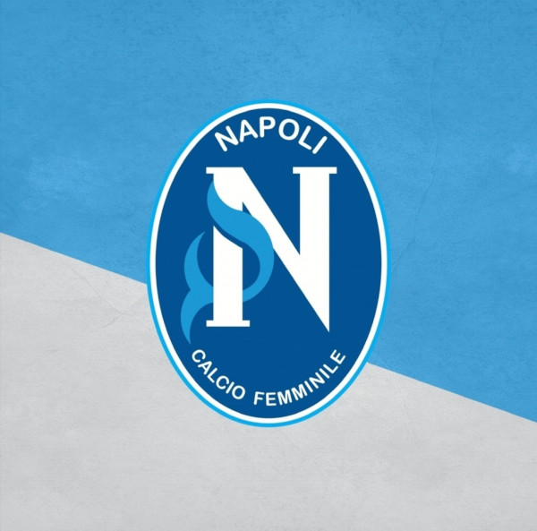 NAPOLI FEMMINILE - POSITIVA UNA CALCIATRICE DELLA PRIMA SQUADRA, LUNEDÌ NUOVO GIRO DI TAMPONI