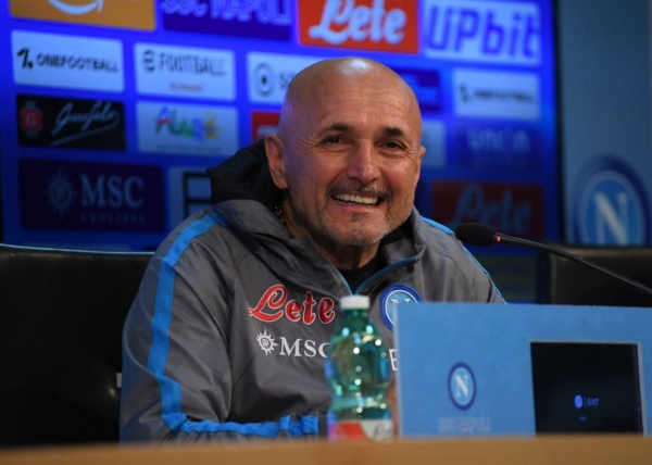 Spalletti: &quot;Occhi puntati sulle stelle, piedi ben saldi per terra. Consapevoli del prestigio di questa maglia&quot;