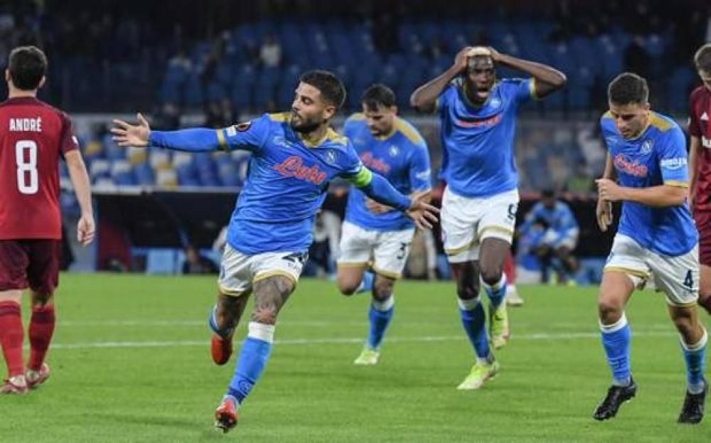 INSIGNE TRASCINA IL NAPOLI ALLA VITTORIA