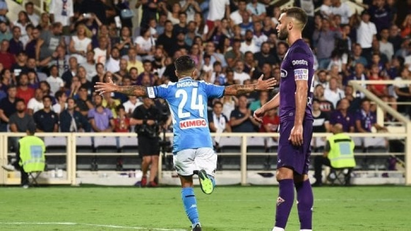 Fiorentina - Napoli, i precedenti: girandola di gol nel 3 - 4 dello scorso campionato