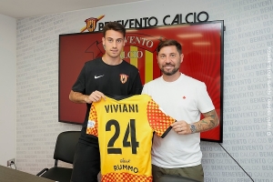 Serie B, Il Benevento annuncia l&#039;acquisto del centrocampista Matteo Viviani