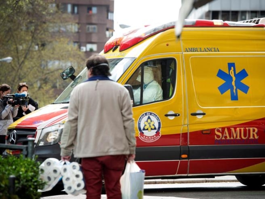 Coronavirus, il dramma di Madrid: un morto ogni 16 minuti negli ospedali