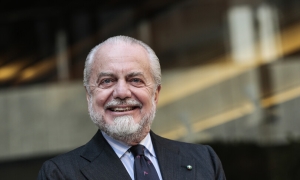 Caos Napoli. De Laurentiis è ora in un vicolo cieco