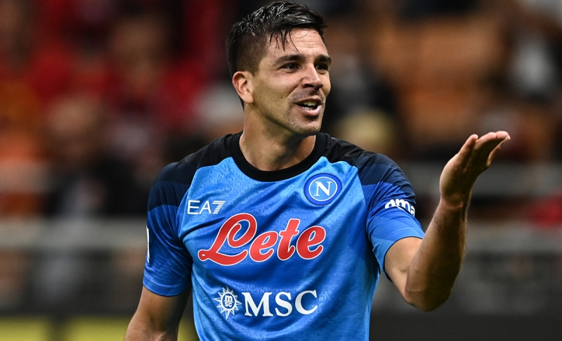 Giovanni Simeone è un nuovo calciatore del Napoli....