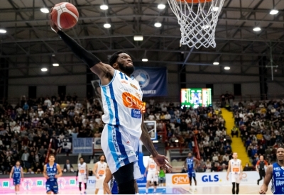 Gevi Napoli Basket-Happy Casa Brindisi 79-69