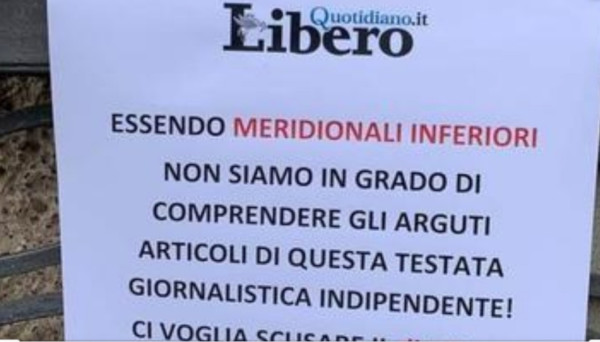 Feltri e i «meridionali inferiori», a Napoli le edicole si rifiutano di vendere «Libero»