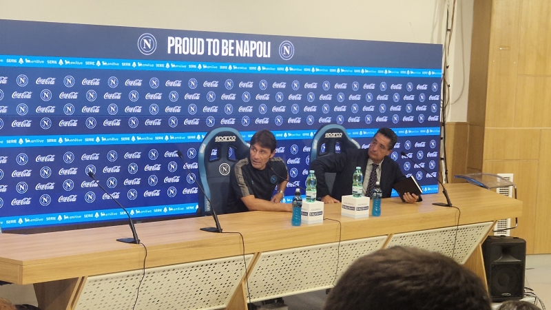 La conferenza stampa di Antonio Conte:&quot;Il Napoli ha fatto il Napoli ed il Maradona ha fatto il Maradona &quot;