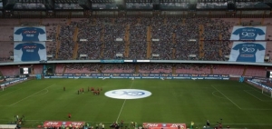 Repubblica: Rincaro biglietti del San Paolo, parte la contestazione dei tifosi: ”Vuole allontanarci dal Napoli”