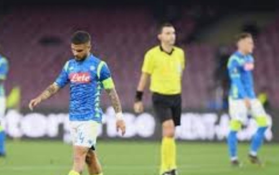 Visto che hai combinato?&quot;, spunta la frase di Insigne ad Ancelotti contro l&#039;Arsenal: è stato punito con la panchina