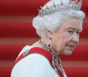 Regno Unito in lutto nazionale: è morta la Regina Elisabetta