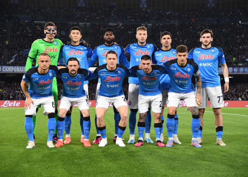 SSC Napoli: La domenica Delle Palme azzurra è buia, ma &quot;Vinceremo il tricolore&quot; non è soltanto un coro di incoraggiamento