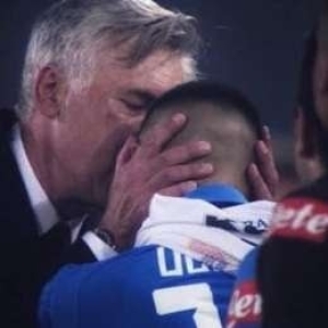 Bel gesto di Ancelotti